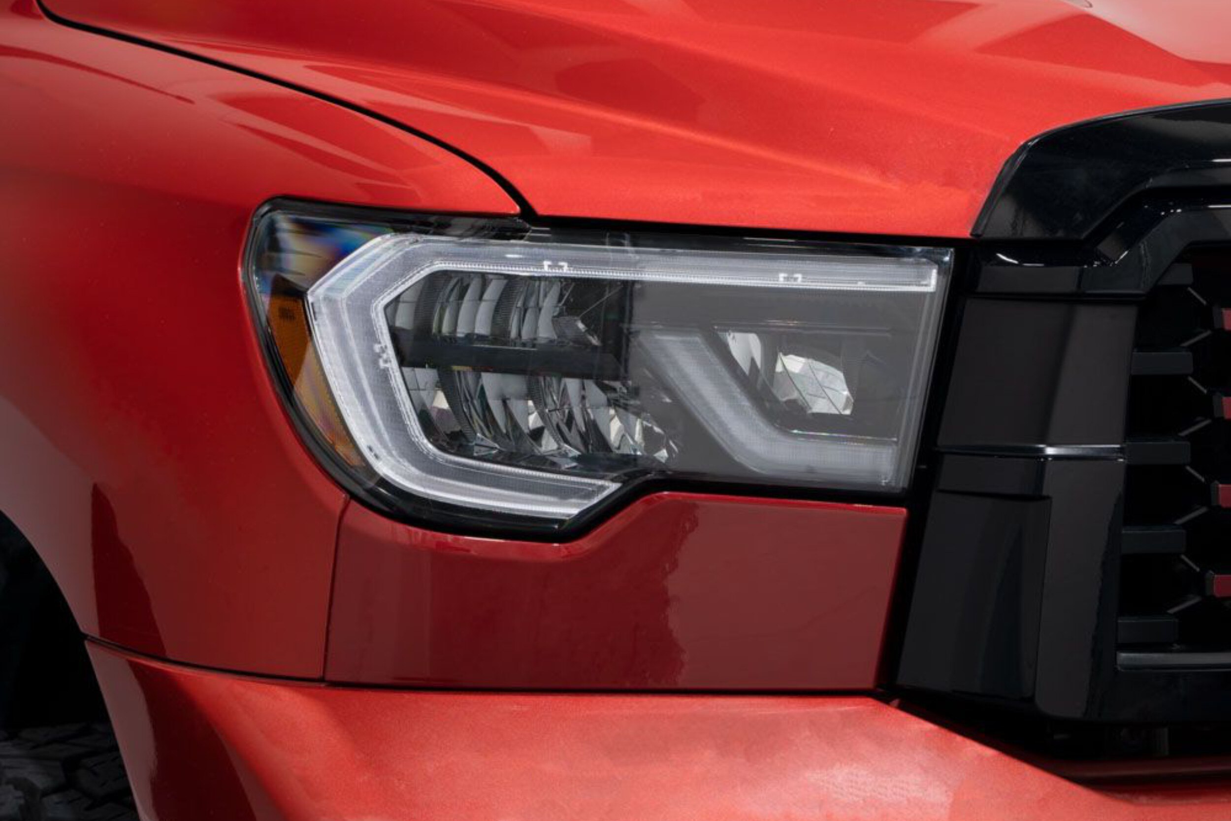 07-13 Toyota Tundra Reflector Headlights photo 2