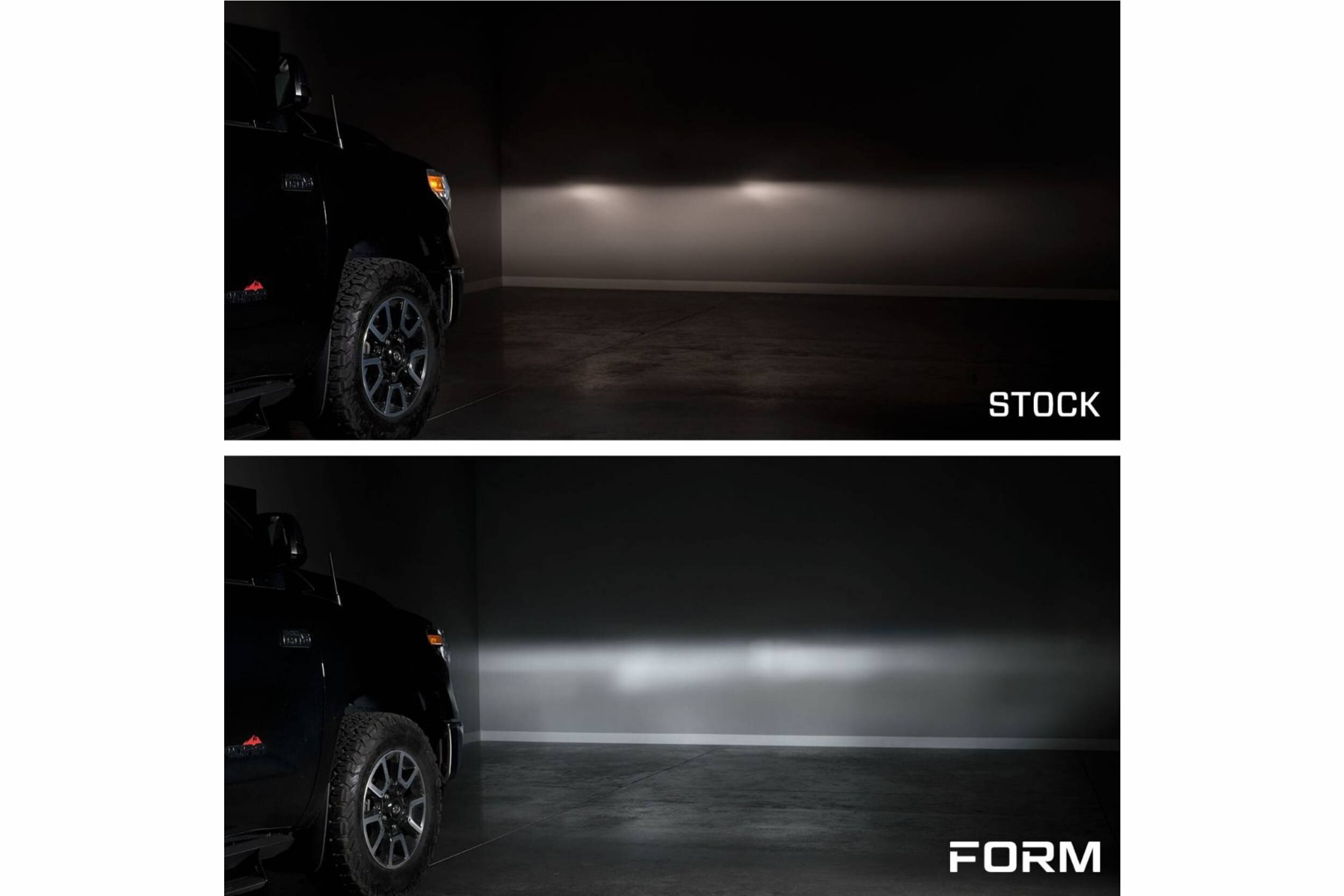 14-21 Toyota Tundra Reflector Headlights photo 3