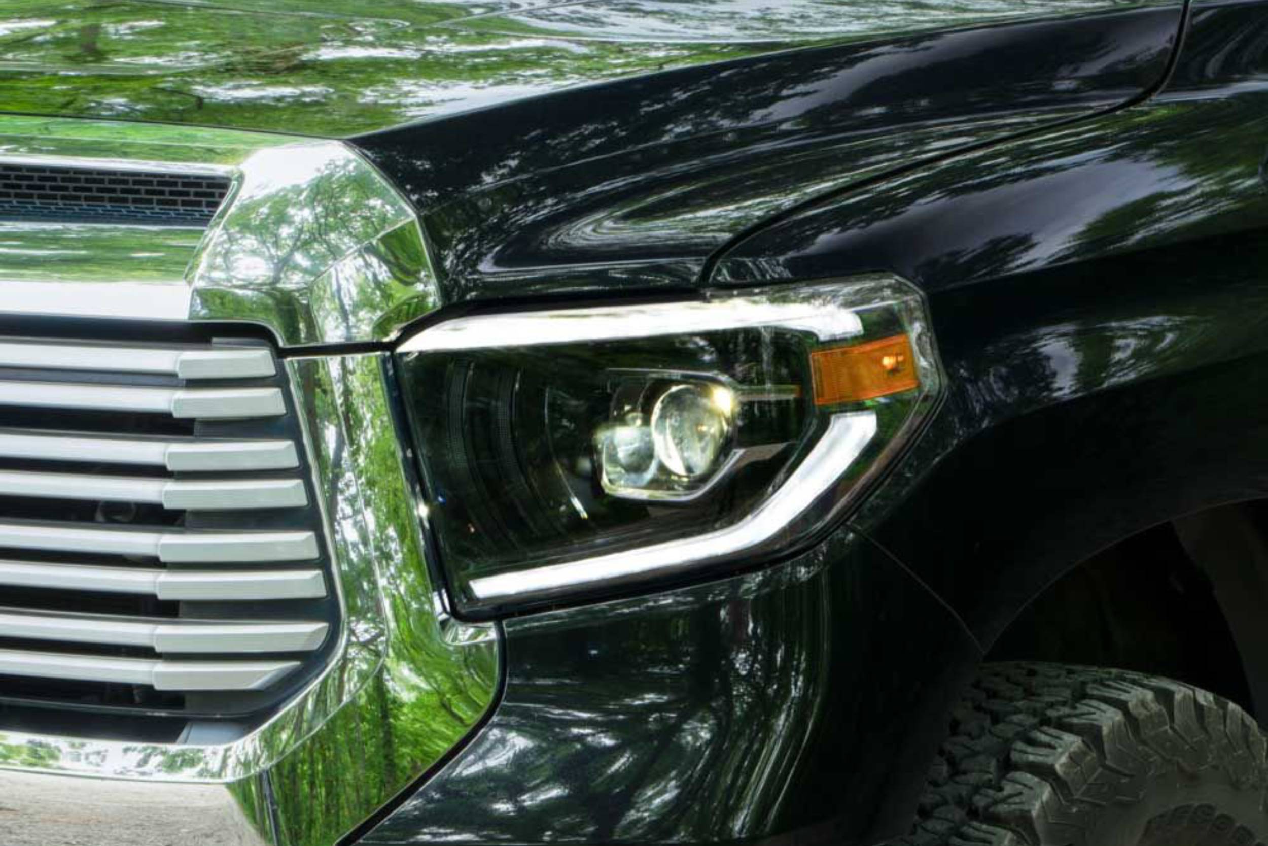 14-21 Toyota Tundra Projector Headlights photo 2