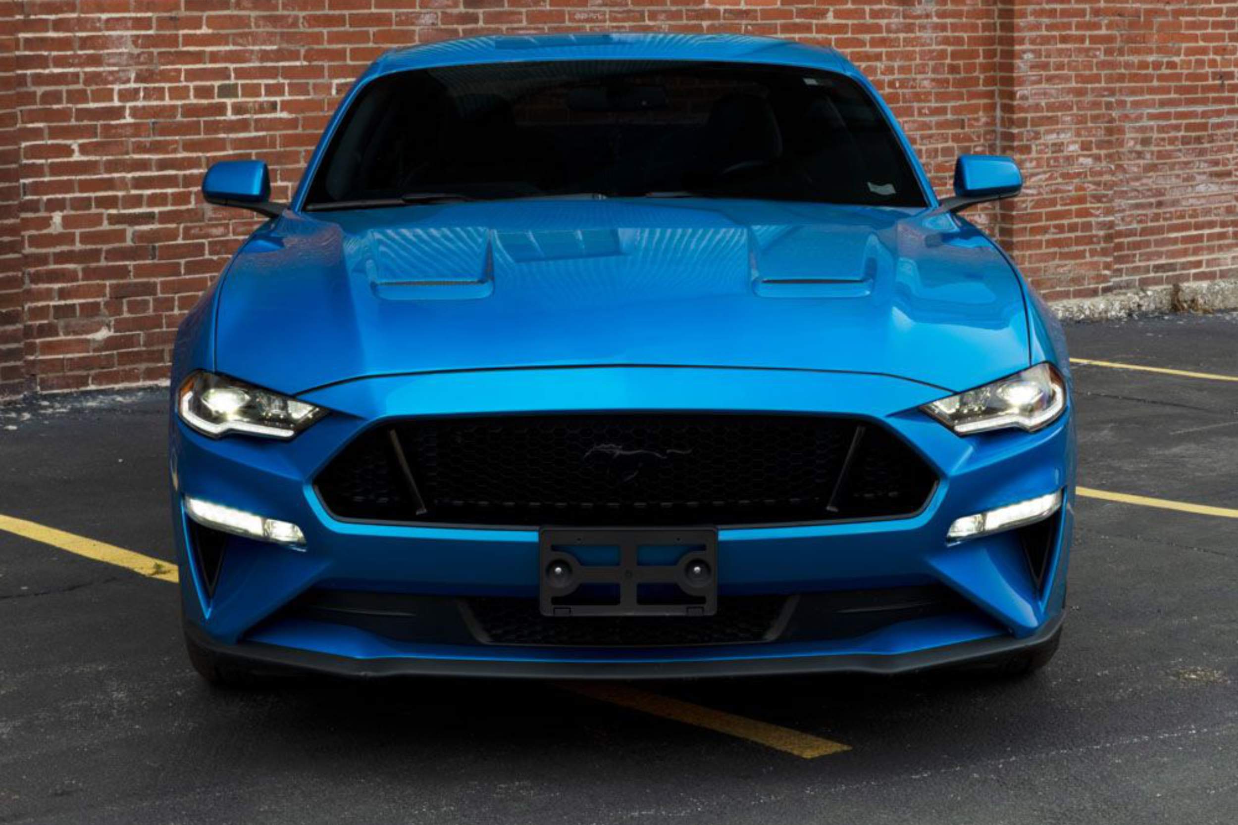 18-23 Ford Mustang Projector Headlights photo 3
