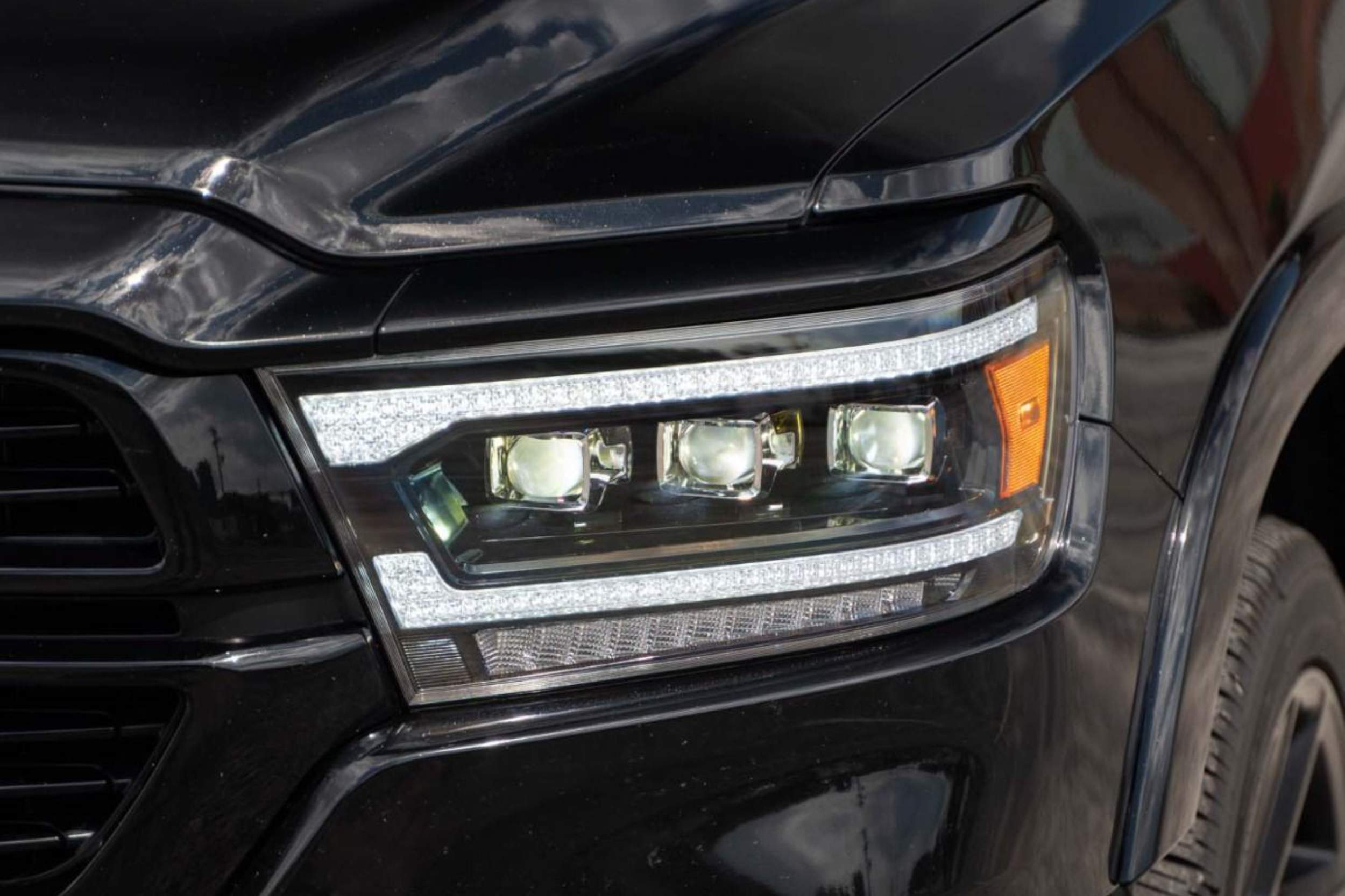 19-24 Ram 1500 Projector Headlights photo 3