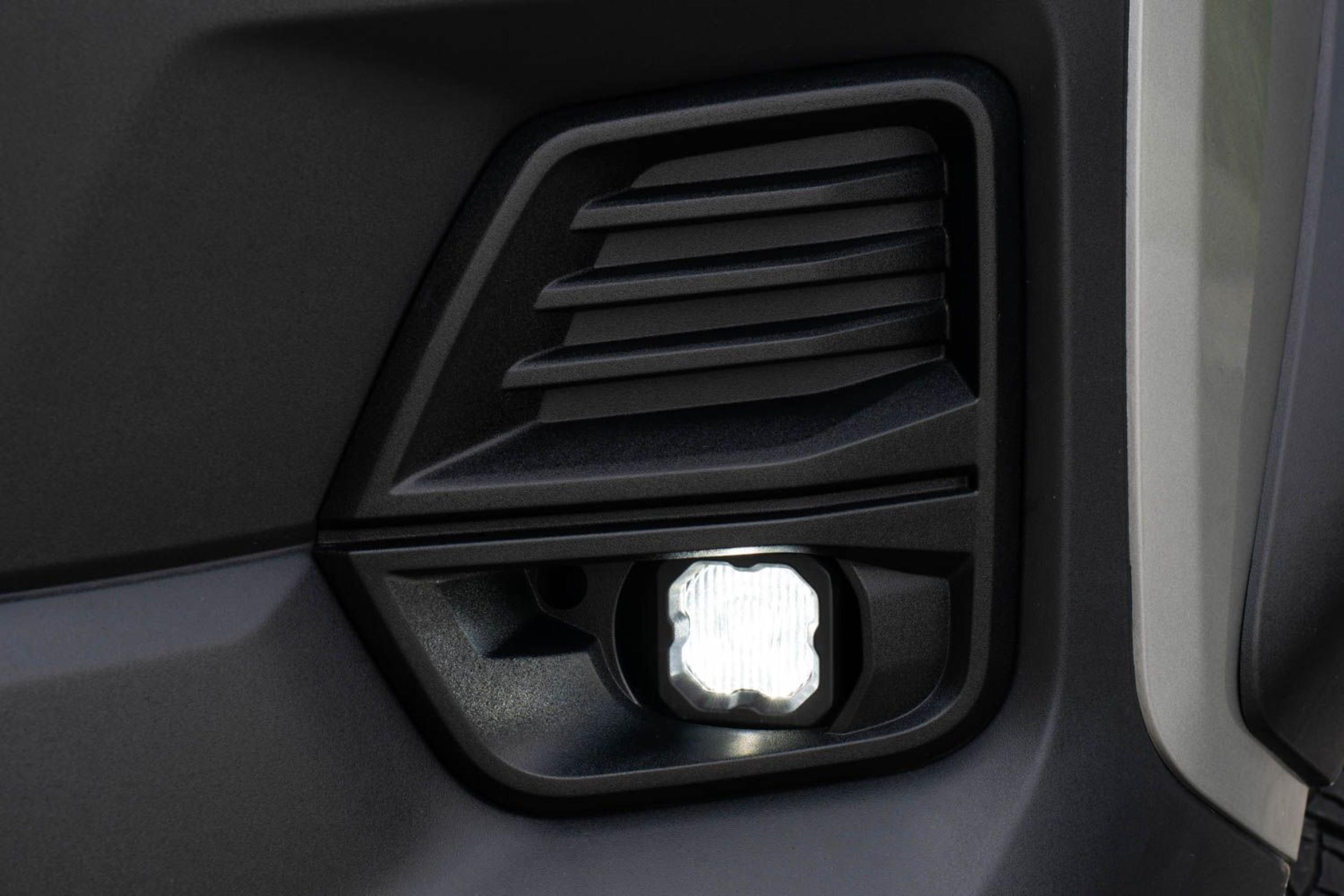 23-24 Chevrolet Colorado SSC1 Fog Lights photo 4
