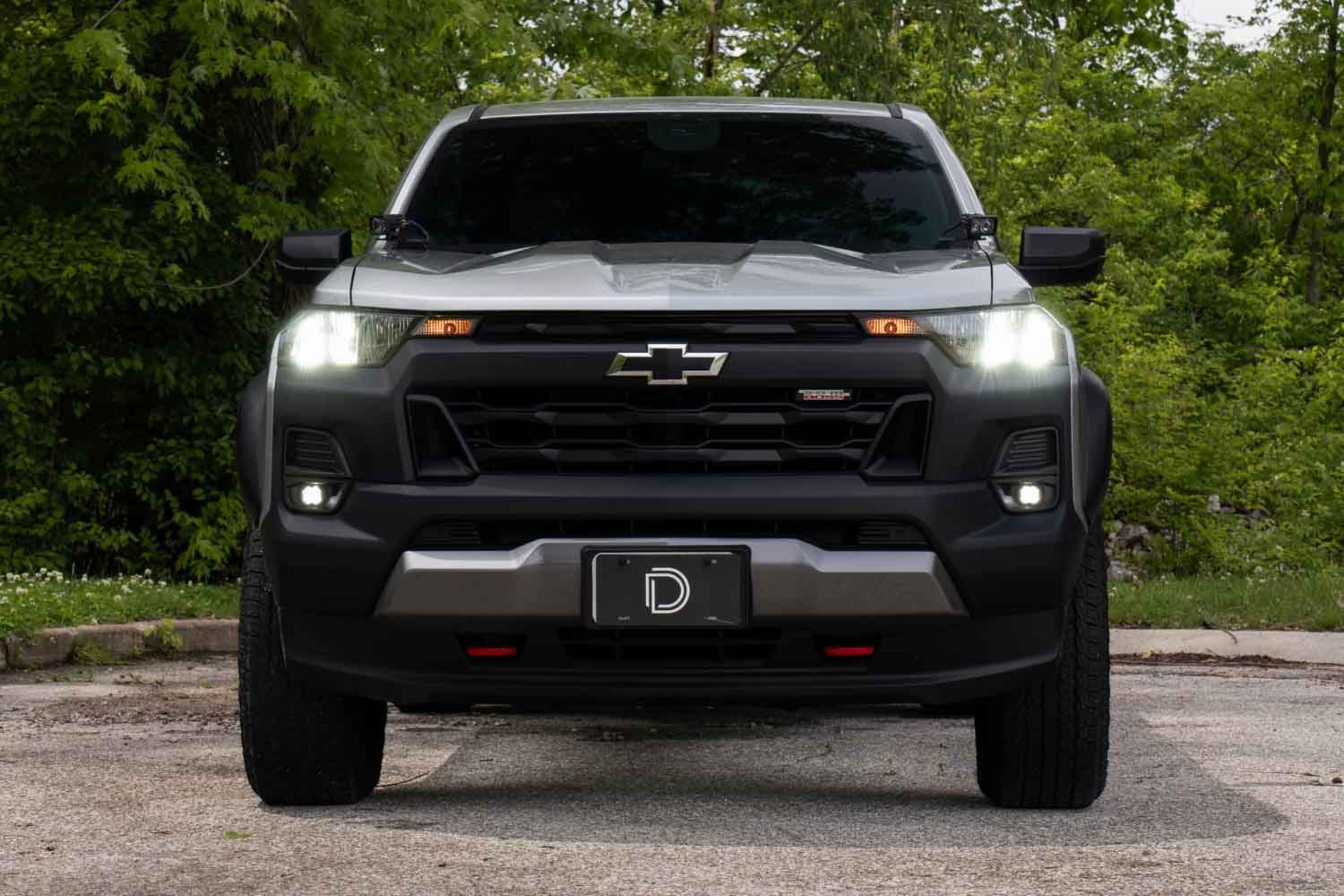 23-24 Chevrolet Colorado SSC1 Fog Lights photo 3