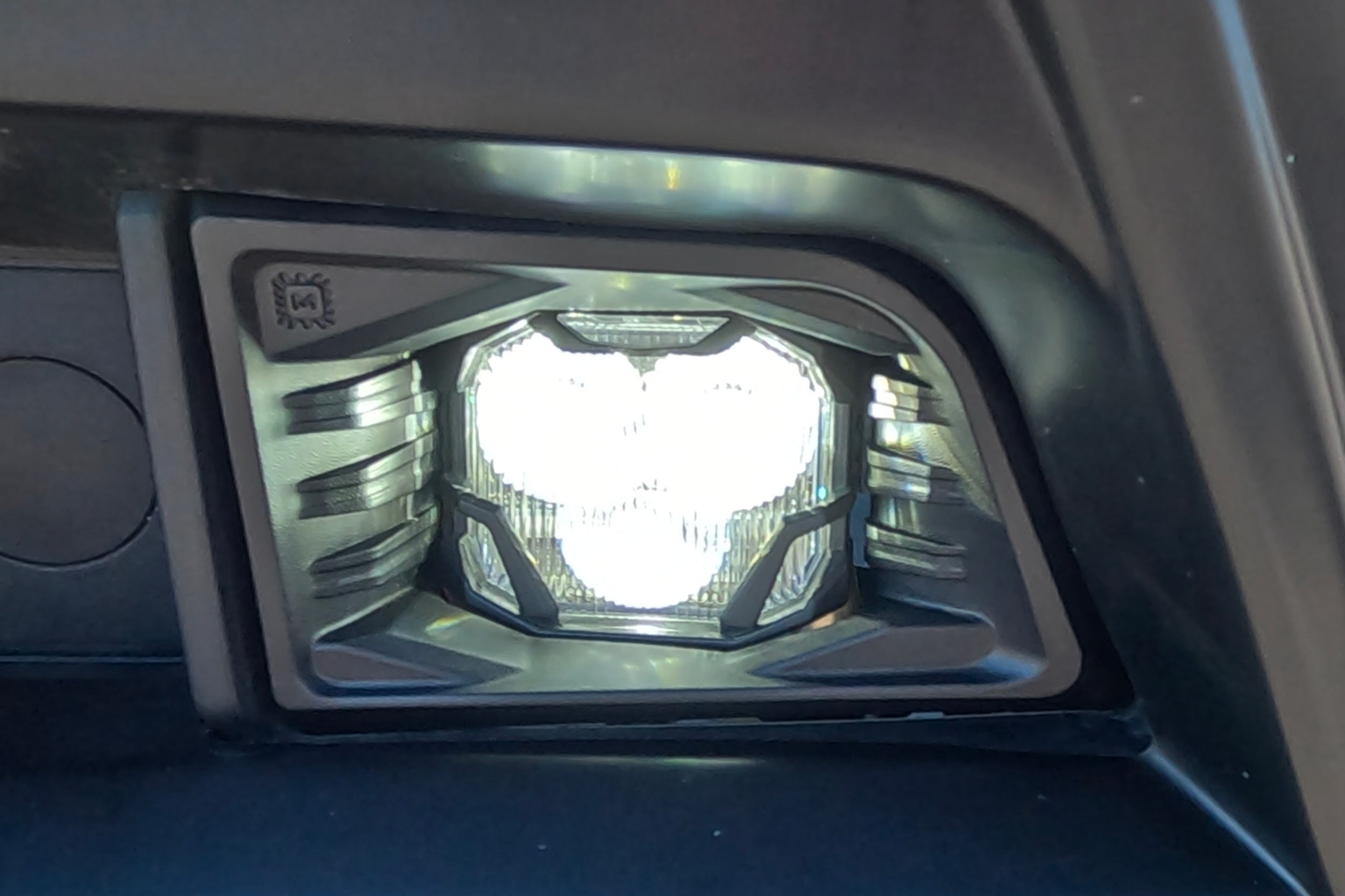 20-23 Chevrolet Silverado HD 4Banger LED Fog Lights photo 2
