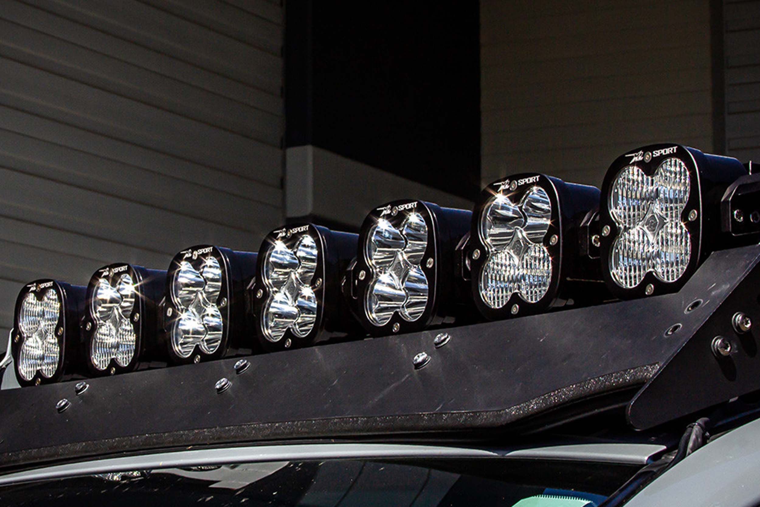 98-07 Toyota Land Cruiser: Winjet Fog Lights - Clear photo 3