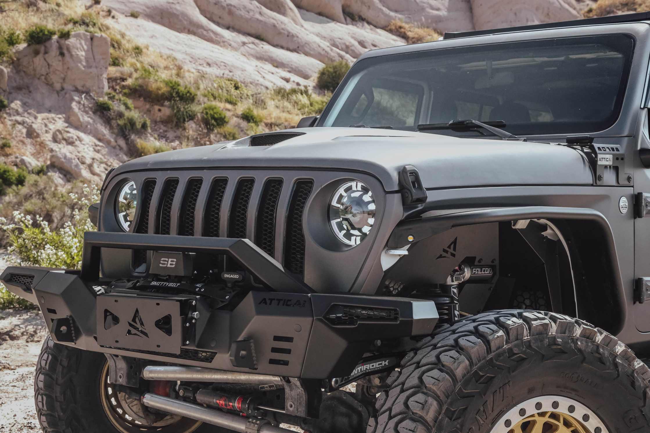 18-24 Jeep Wrangler / Gladiator: Attica Headlights - Black/Clear photo 2