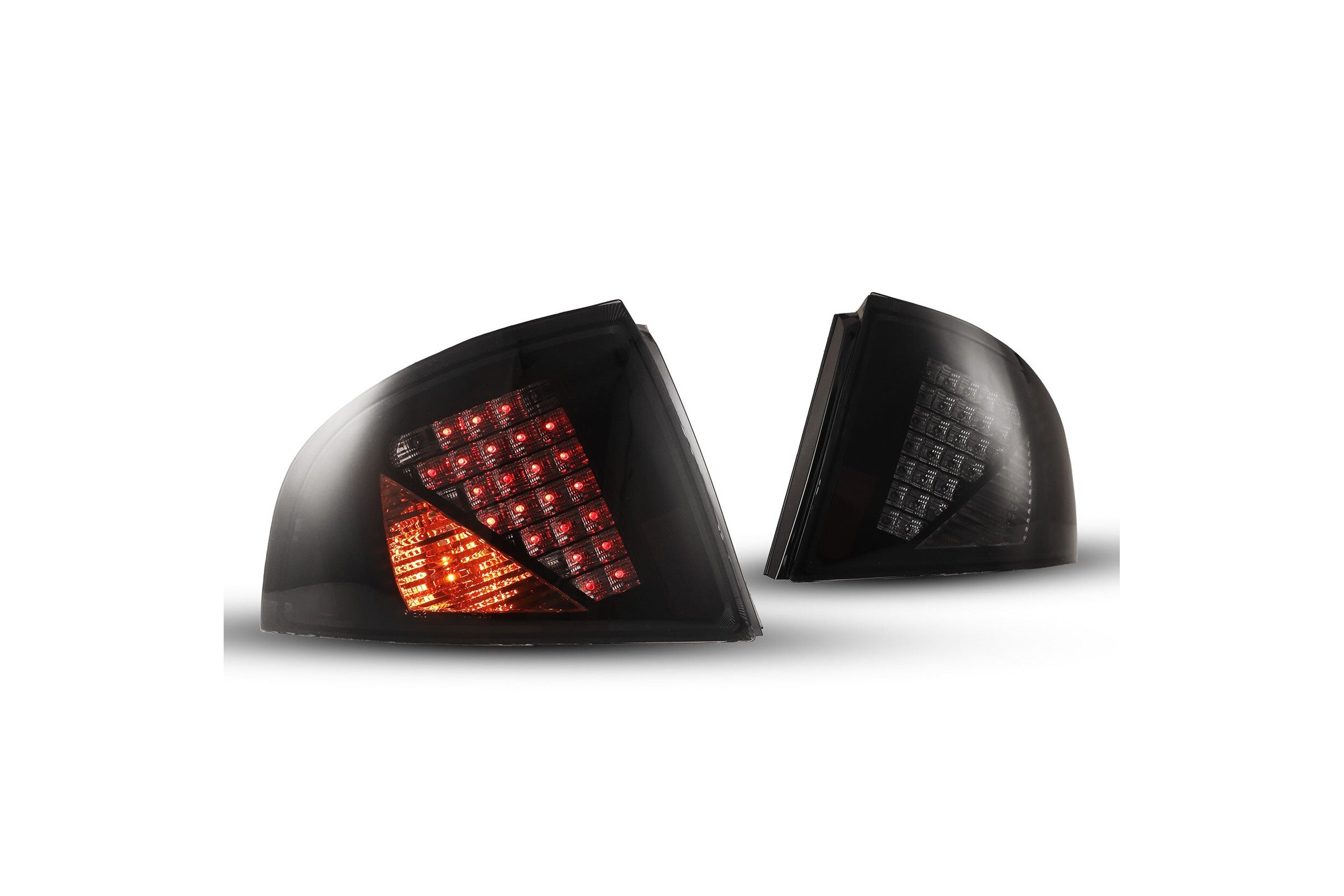 00-03 Nissan Sentra: Winjet LED Tail Lights - Black/Smoke