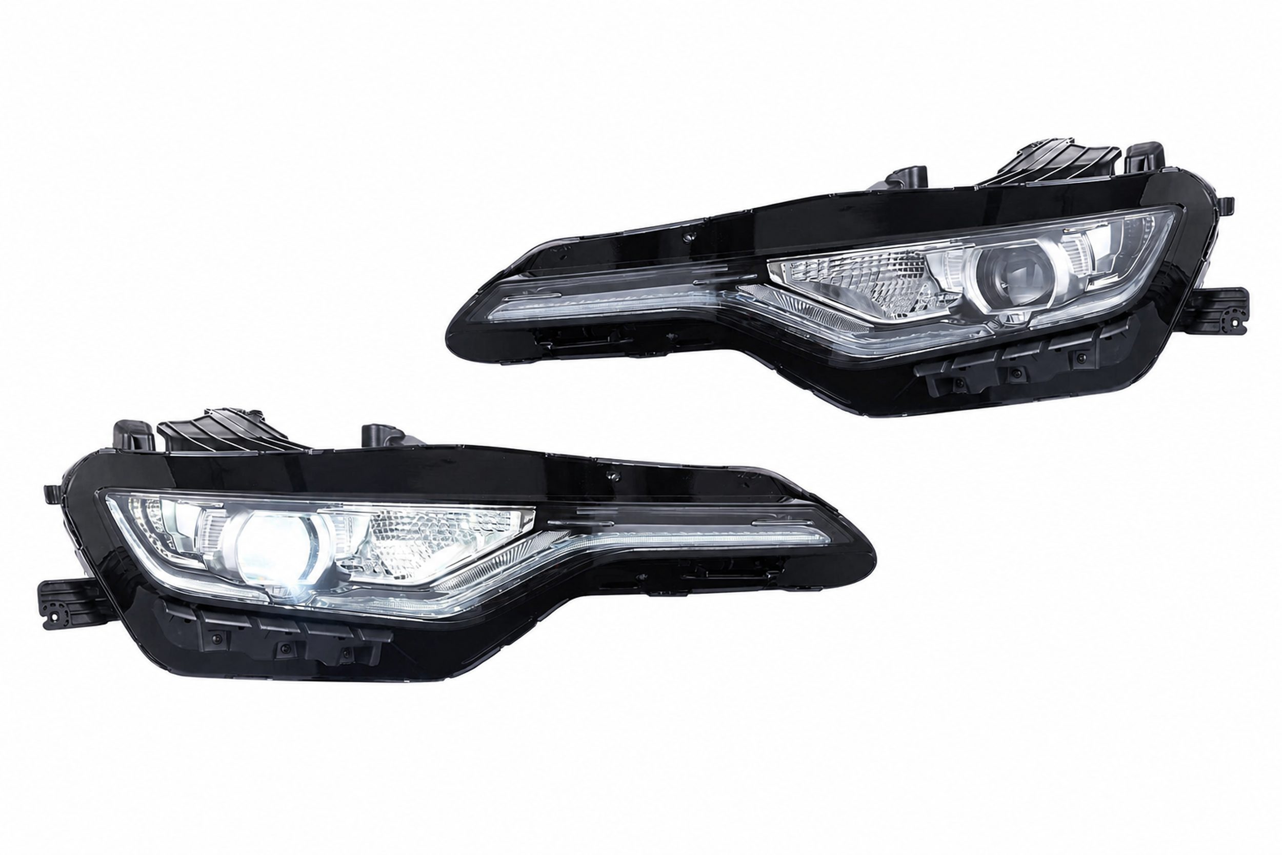 18-24 Chevrolet Camaro: LED Projector Headlights - Silver