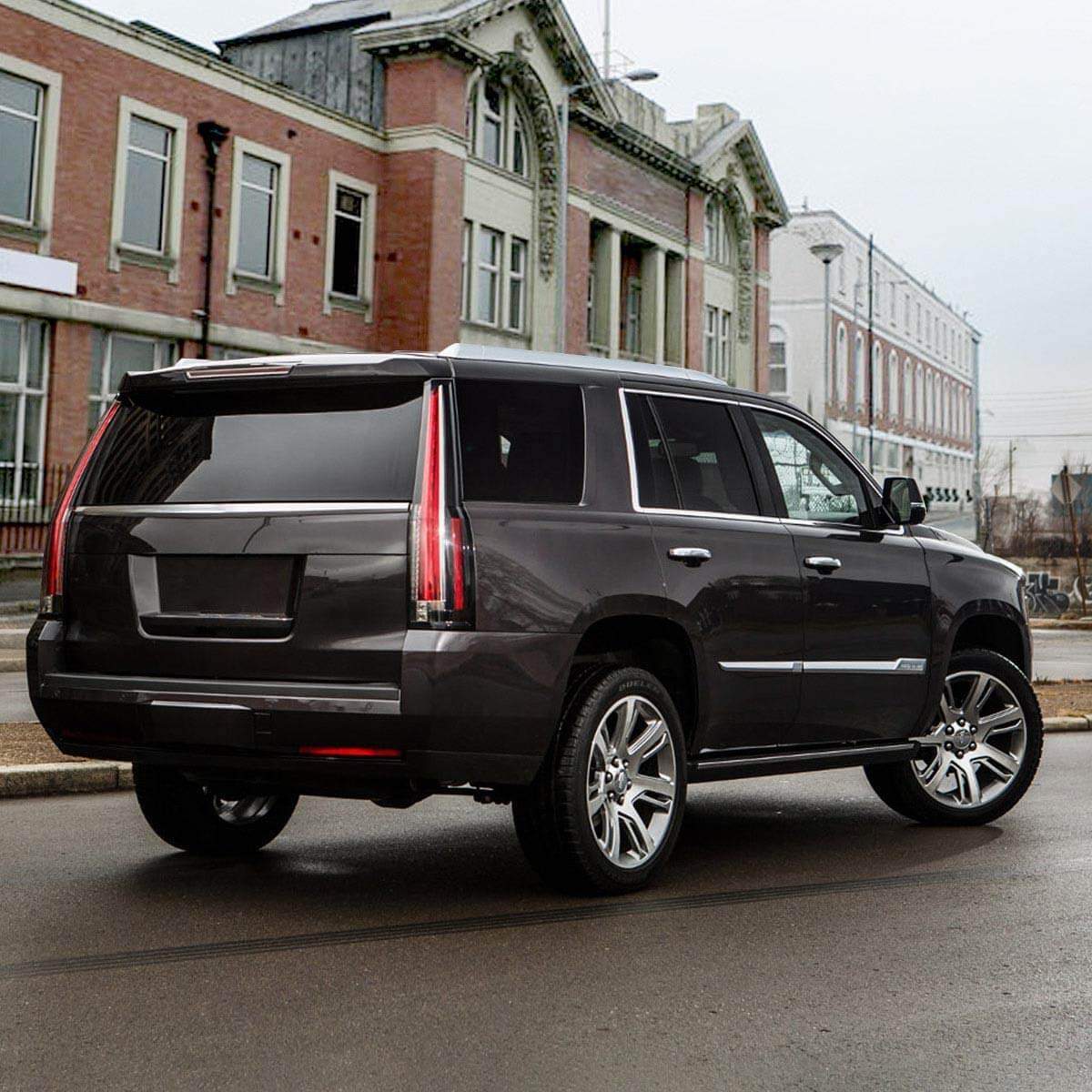 07-14 Cadillac Escalade: LED Tail Lights - Smoked/Red photo 3