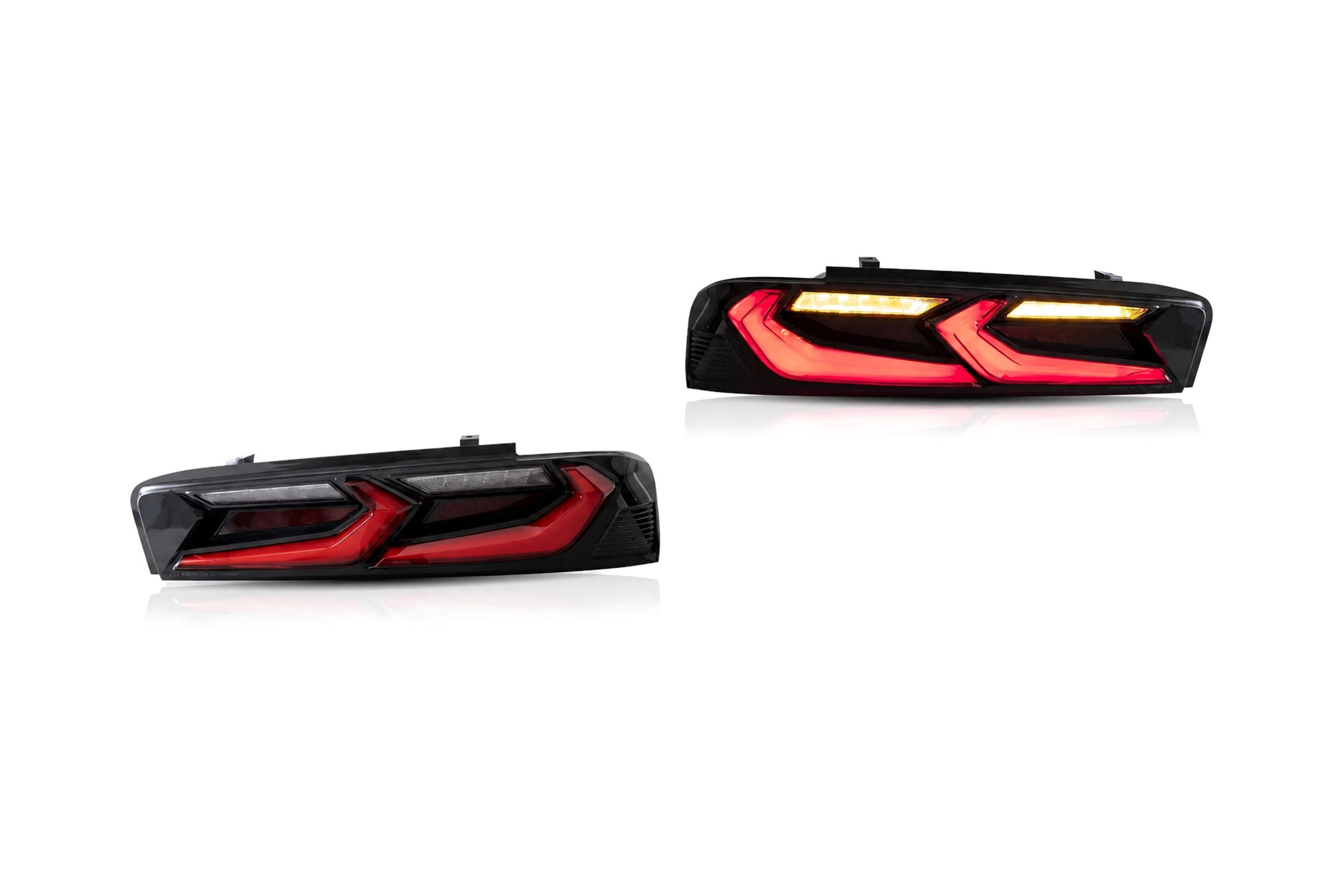 16-18 Chevrolet Camaro: LED Tail Lights Without Reverse Lights - Red/Clear