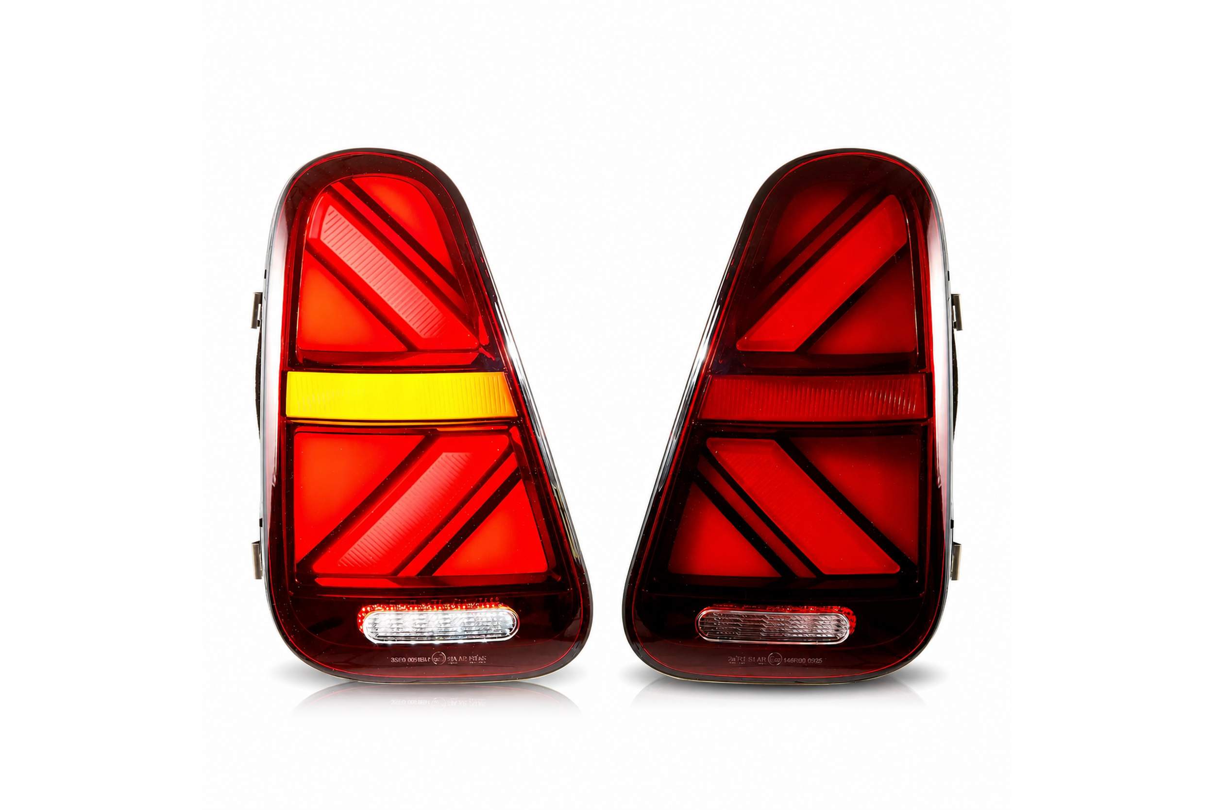 04-08 Mini Convertible: LED Tail Lights - Red