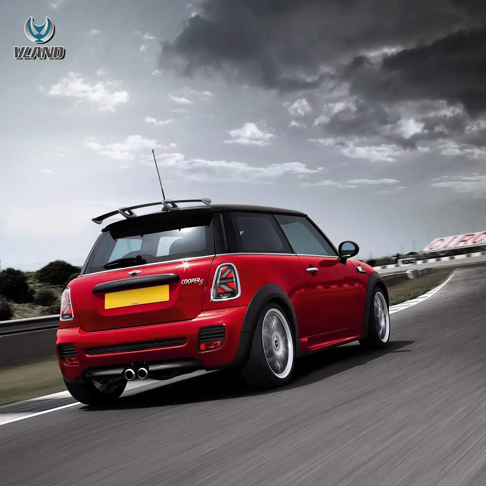 07-13 Mini Coupe: LED Tail Lights V2 - Amber/Smoked photo 2