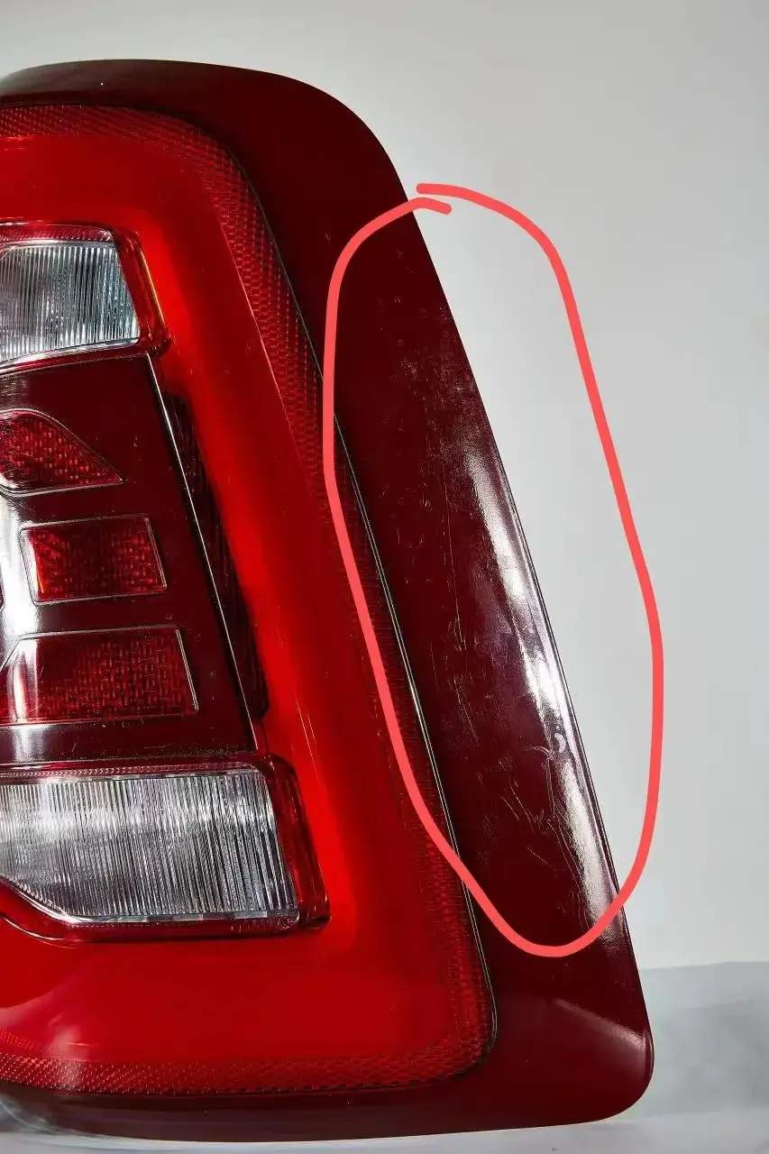 19-22 Ram 1500 Classic: LED Tail Lights - Red/Clear photo 3