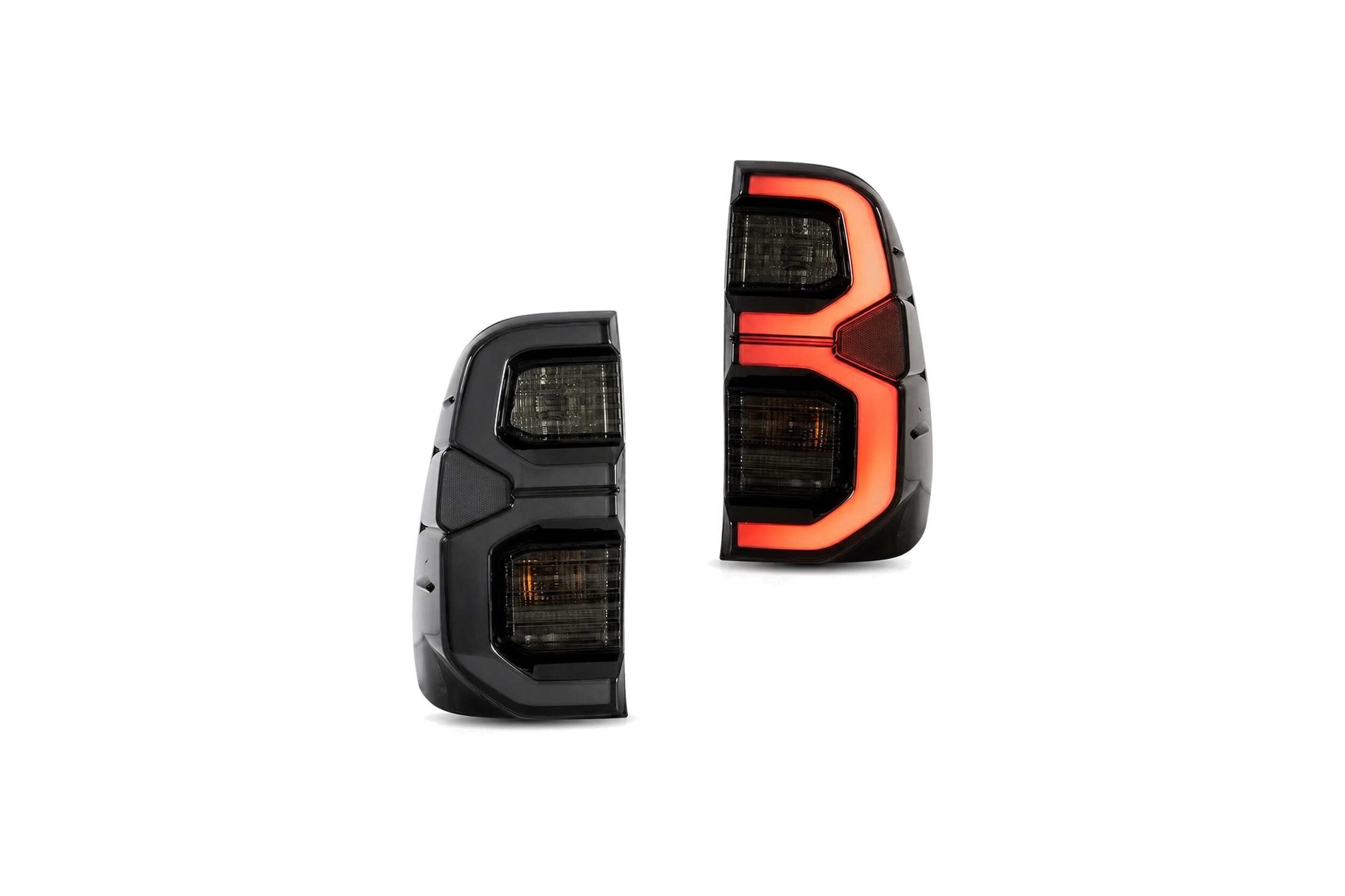 15-22 Toyota Hilux: LED Tail Lights - Smoked