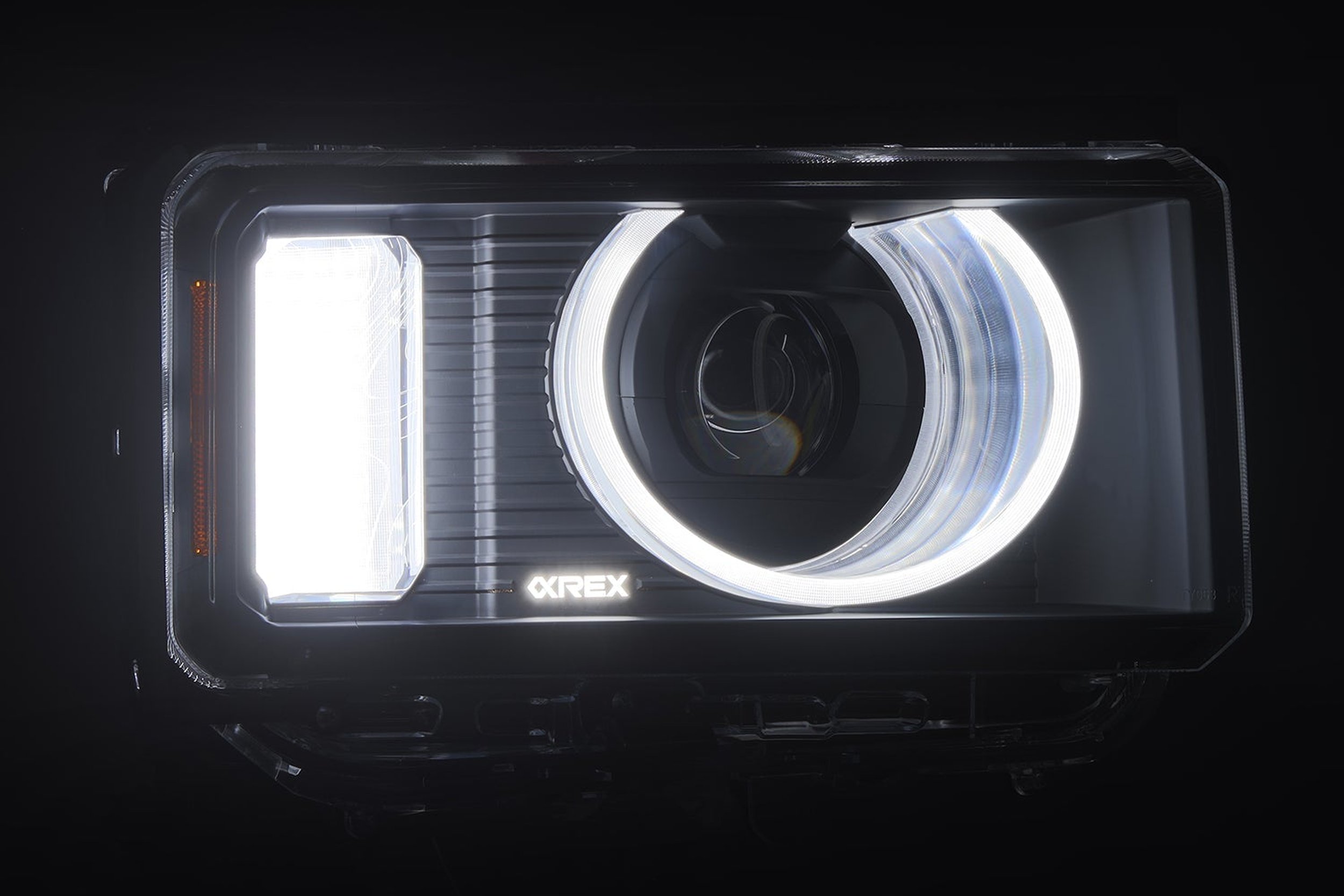 24-26 Toyota Land Cruiser Heritage-Edition LED Headlights photo 4