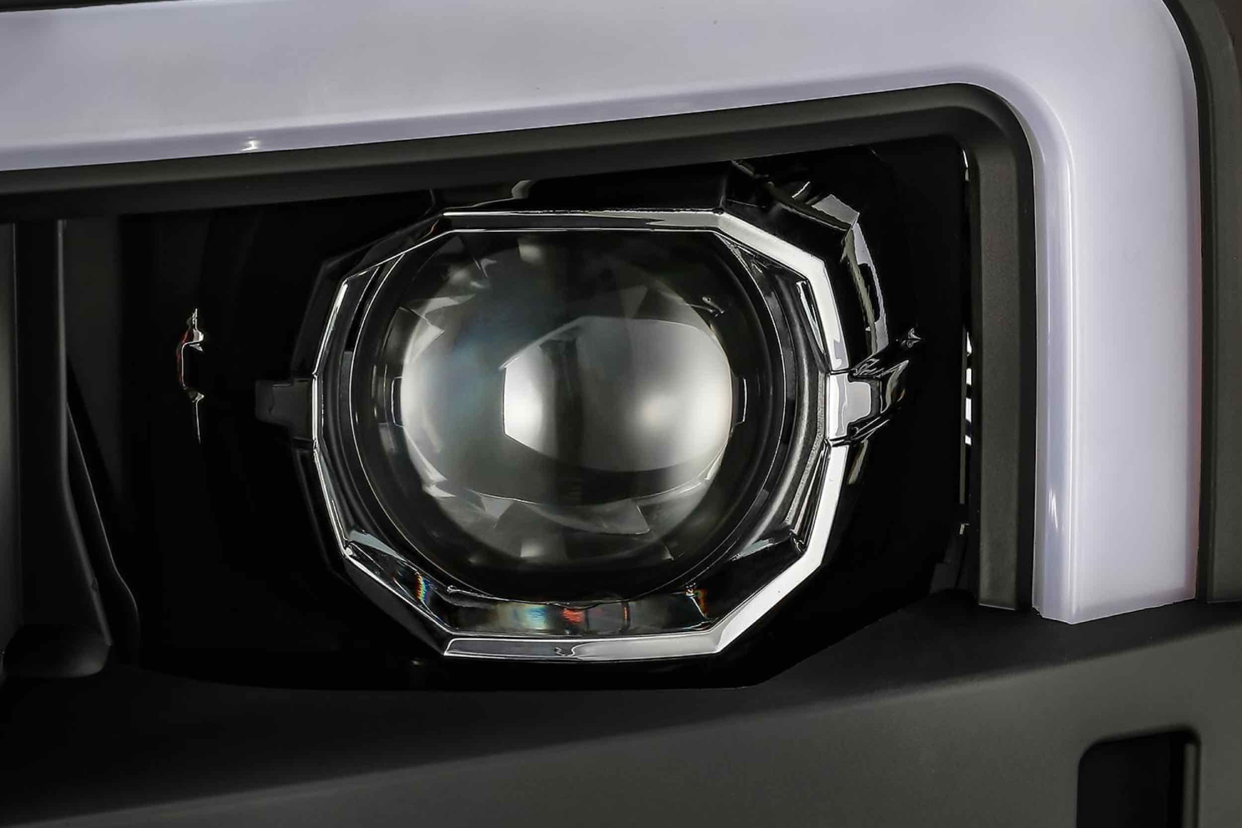 15-19 Chevrolet Silverado HD Pro Headlights photo 2