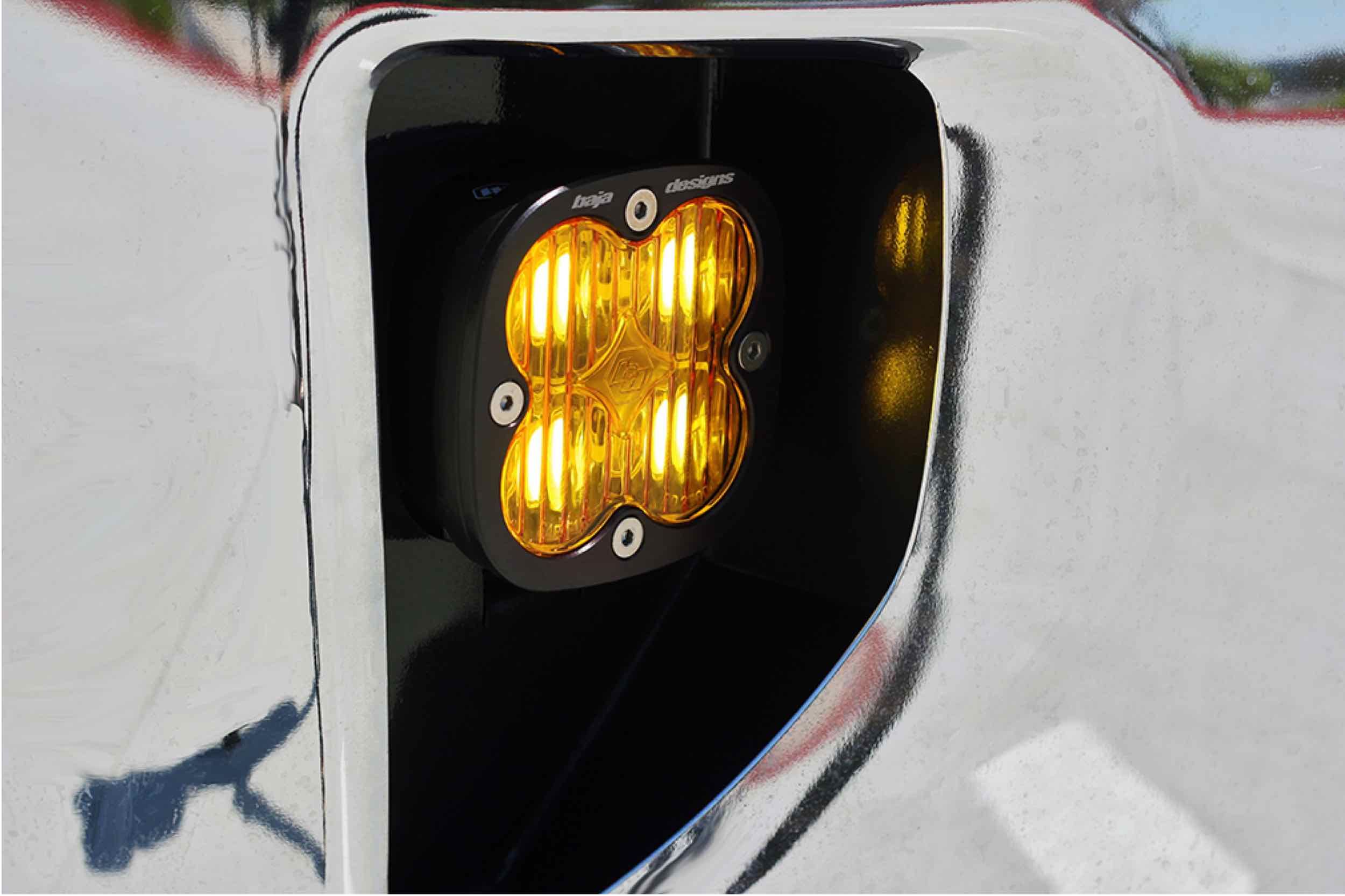 16-18 Chevrolet Silverado 1500 LED Fog Light System photo 2