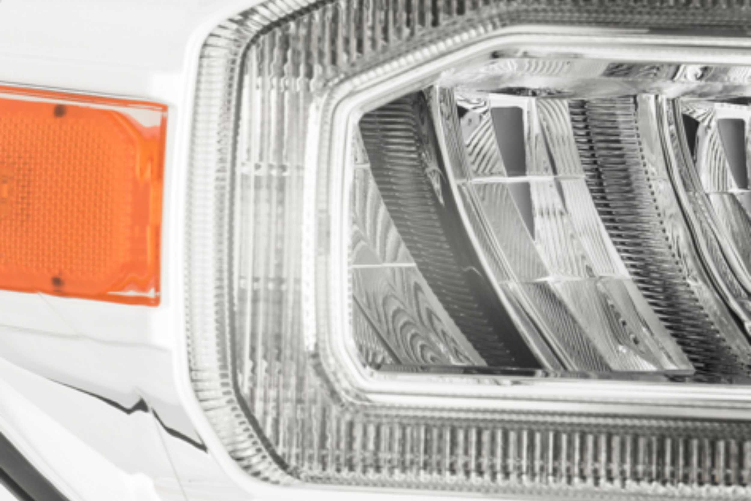 16-23 Toyota Tacoma Luxx OEM Style Headlights photo 2