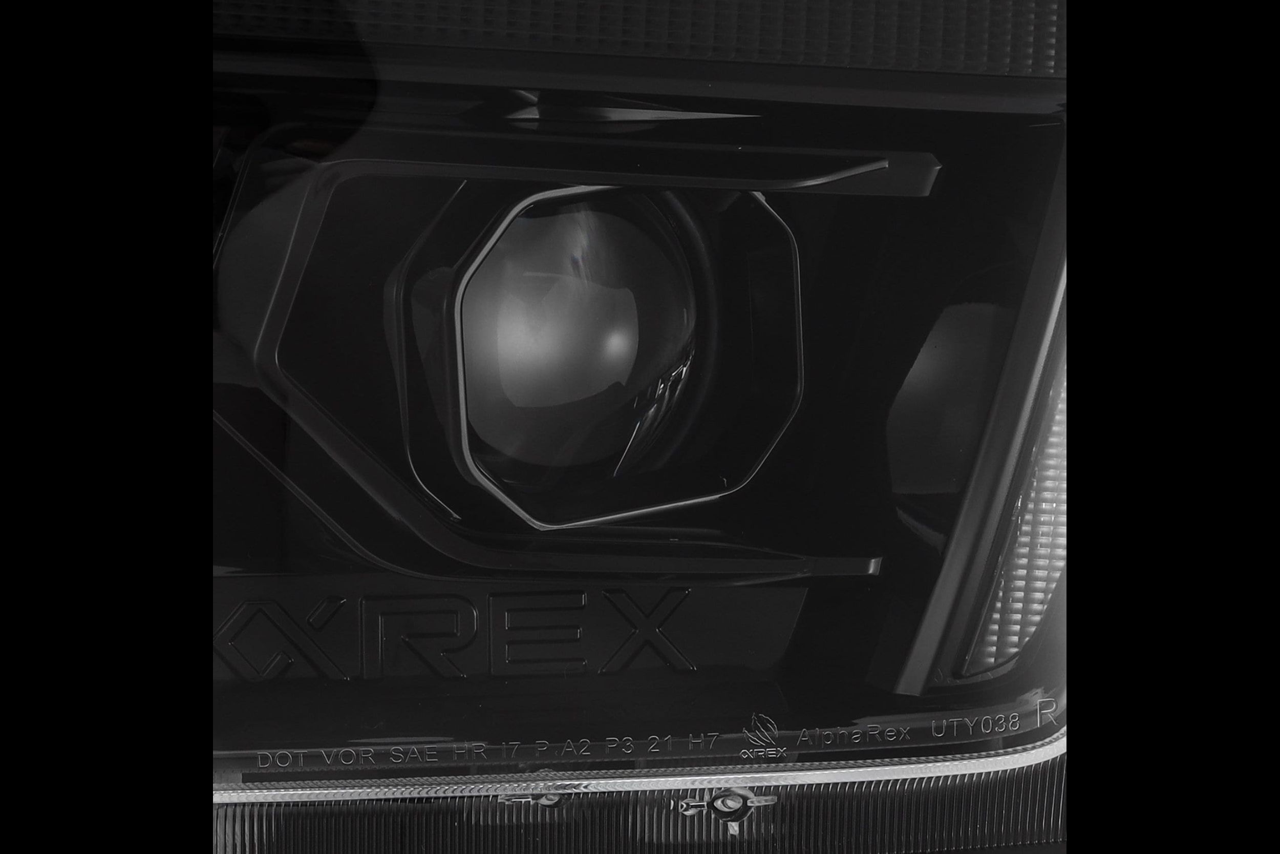 10-13 Toyota 4Runner Pro Headlights photo 3
