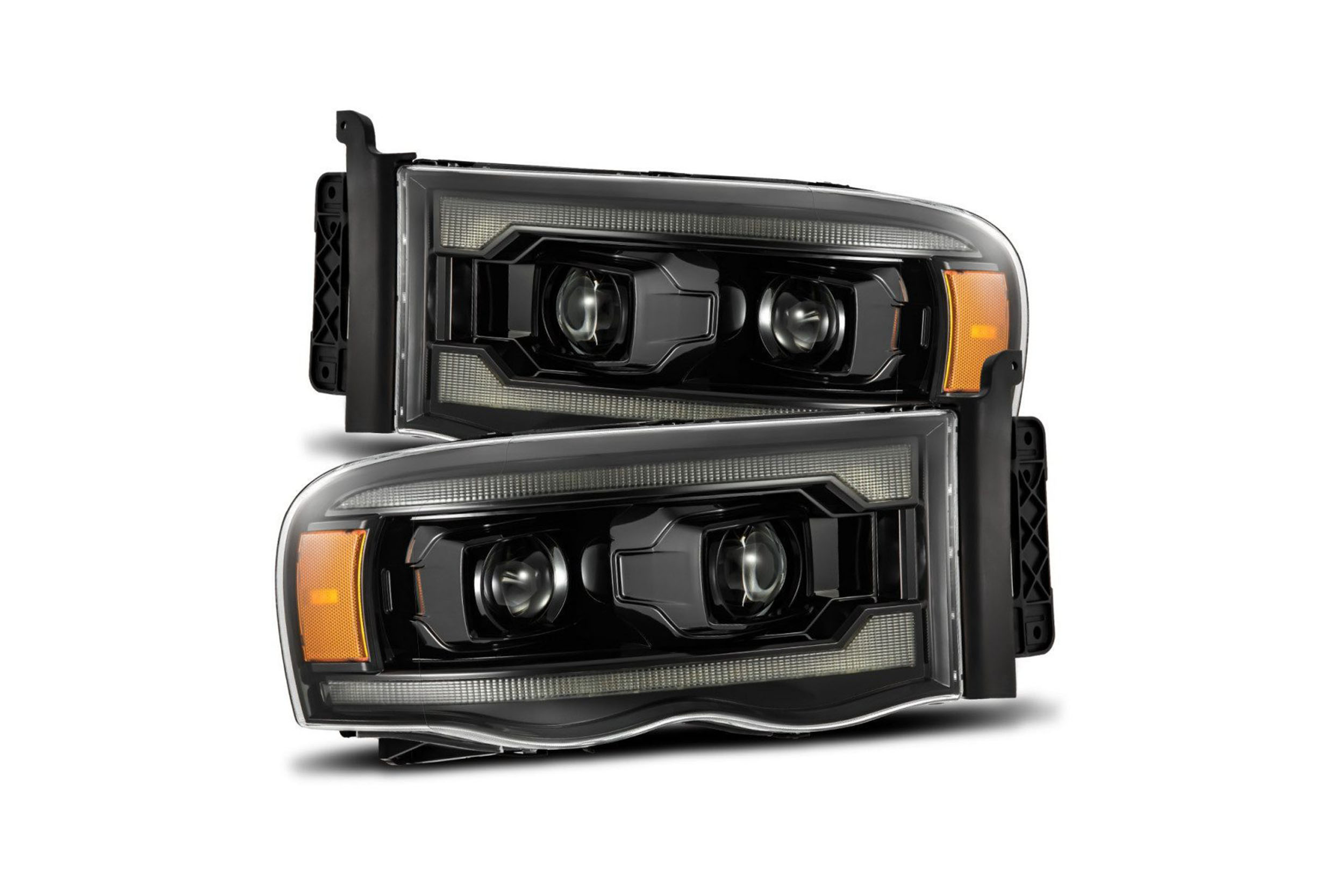 02-05 Dodge Ram Luxx Headlights photo 4